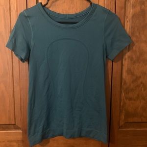 Lululemon Swiftly Tech Relaxed Fit Tee